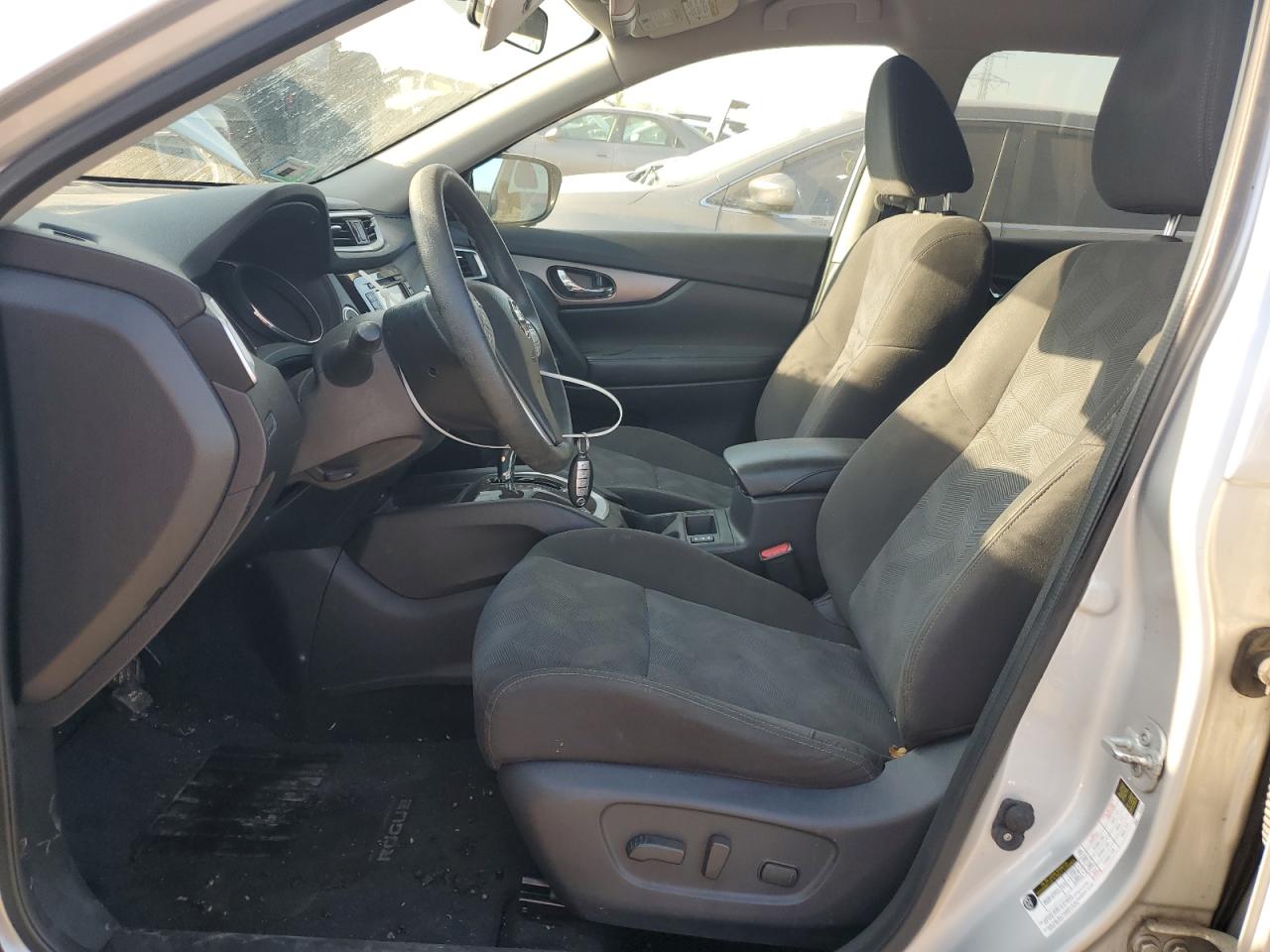 2016 Nissan Rogue S VIN: KNMAT2MVXGP650548 Lot: 80488885