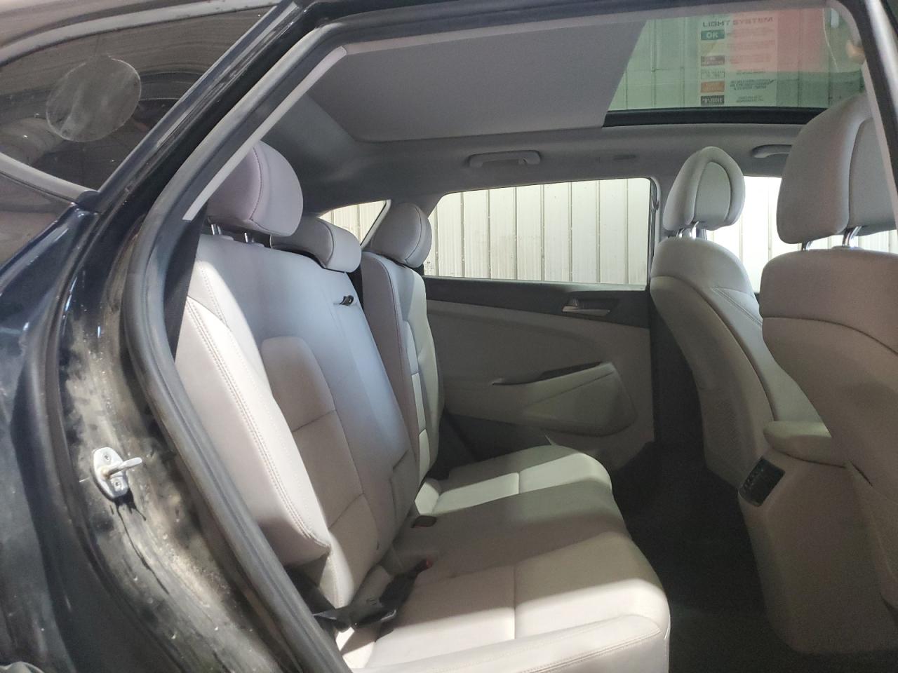 2018 Hyundai Tucson Value VIN: KM8J3CA26JU630625 Lot: 81389815