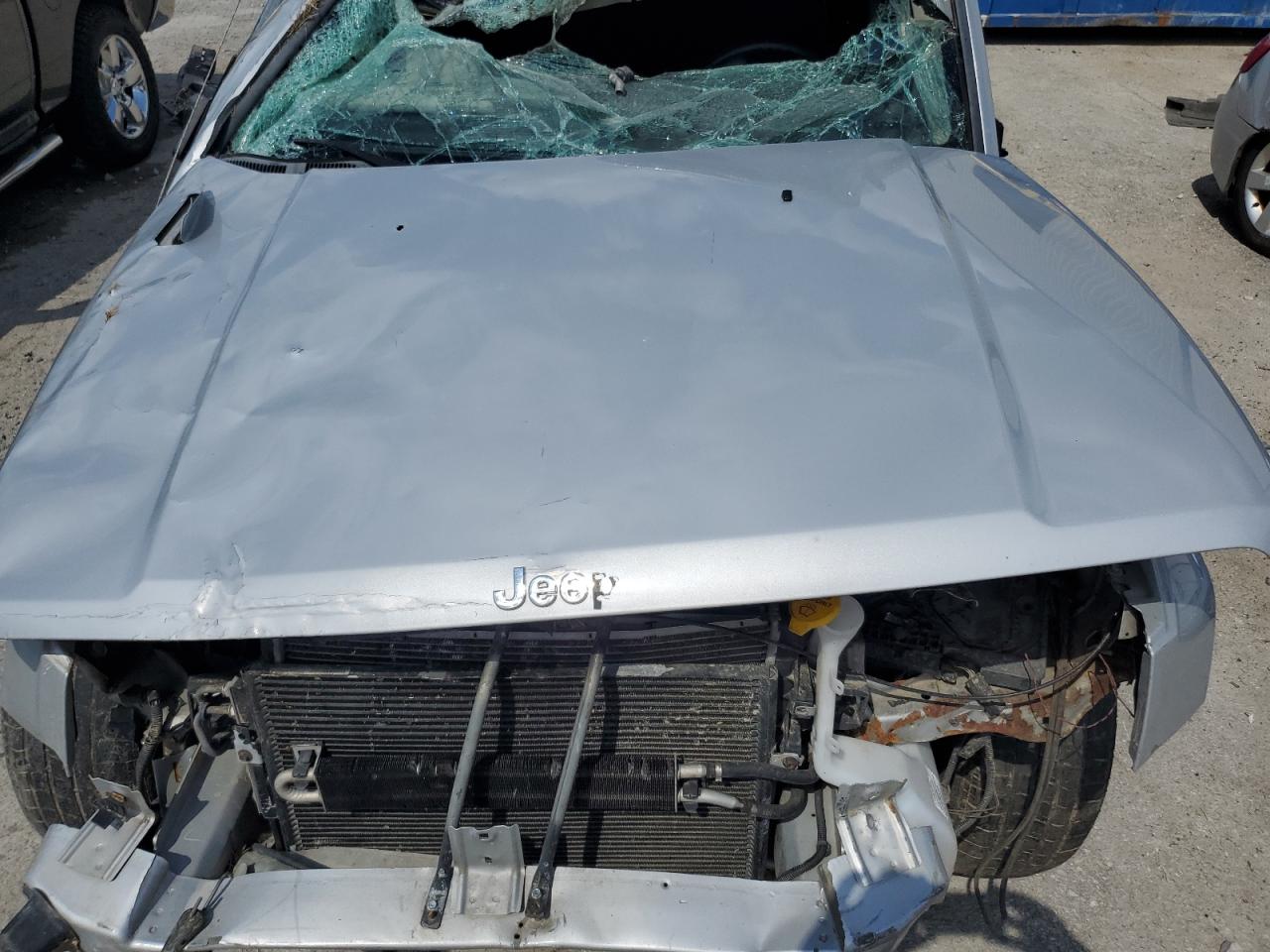 2006 Jeep Commander VIN: 1J8HG48NX6C230800 Lot: 71966915