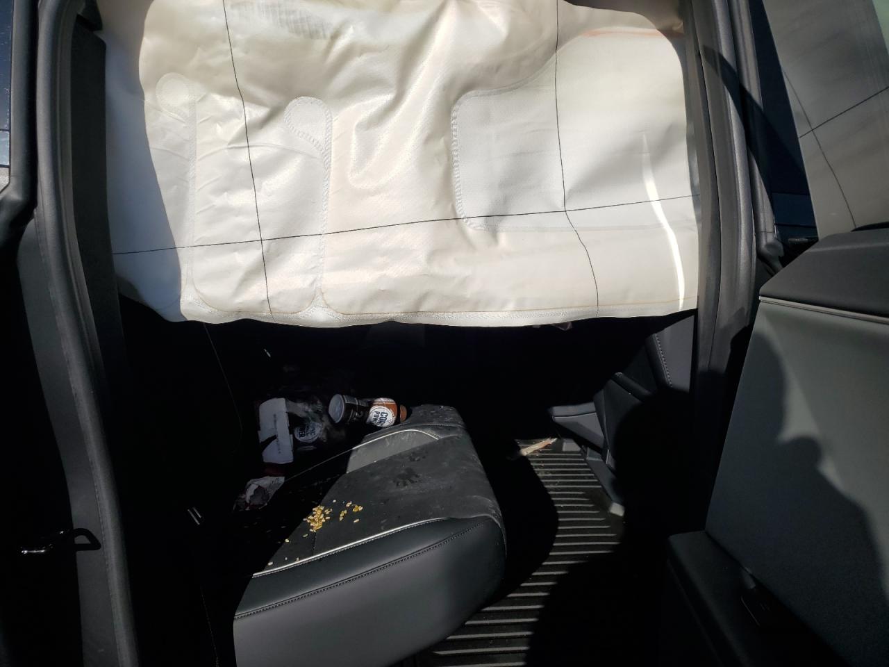 2025 Tesla Cybertruck VIN: 7G2CEHED5SA077941 Lot: 81698055