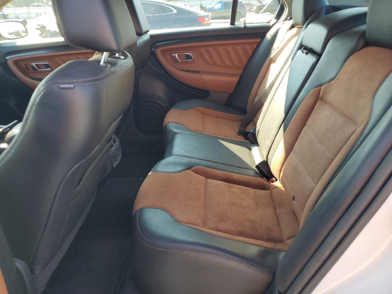 2011 Ford Taurus Sho VIN: 1FAHP2KTXBG152420 Lot: 81603555