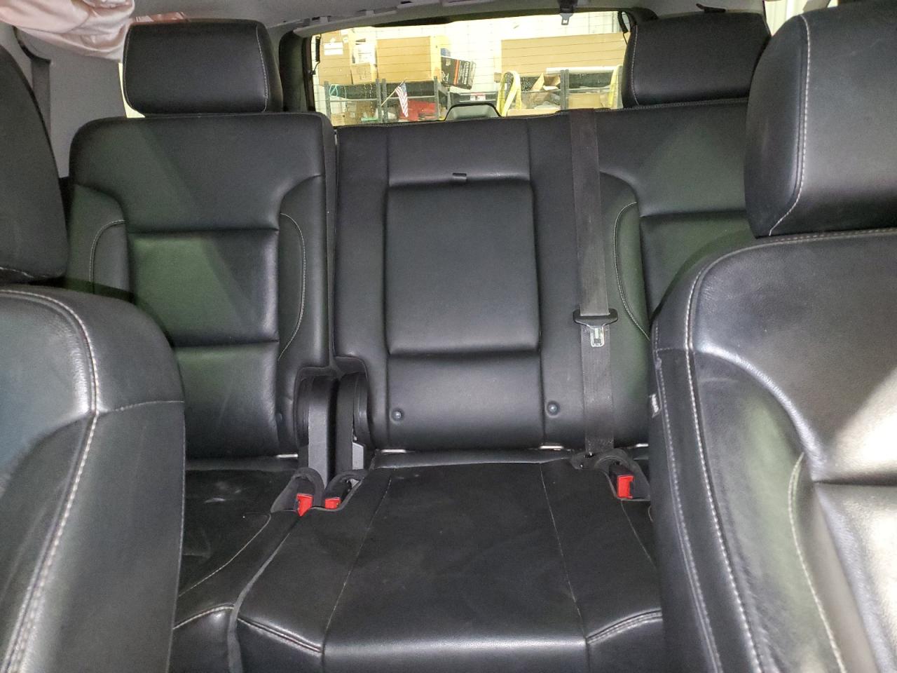 2019 Chevrolet Tahoe K1500 Lt VIN: 1GNSKBKC5KR405900 Lot: 71638465