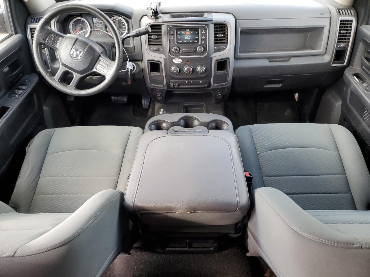 2016 Ram 2500 St VIN: 3C6UR5CJ0GG347494 Lot: 70755895