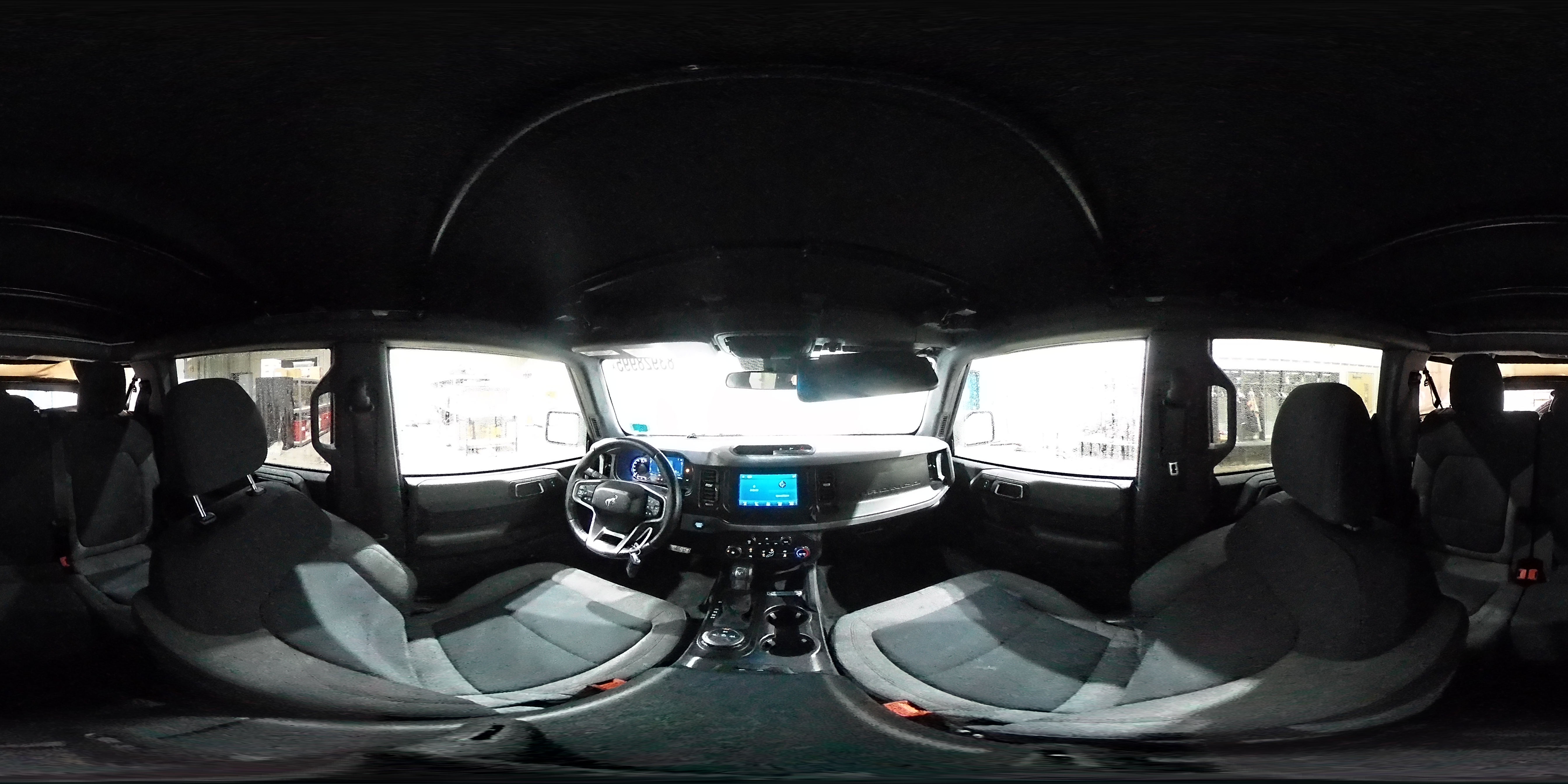 2021 Ford Bronco Base VIN: 1FMDE5BH7MLA83963 Lot: 83928995