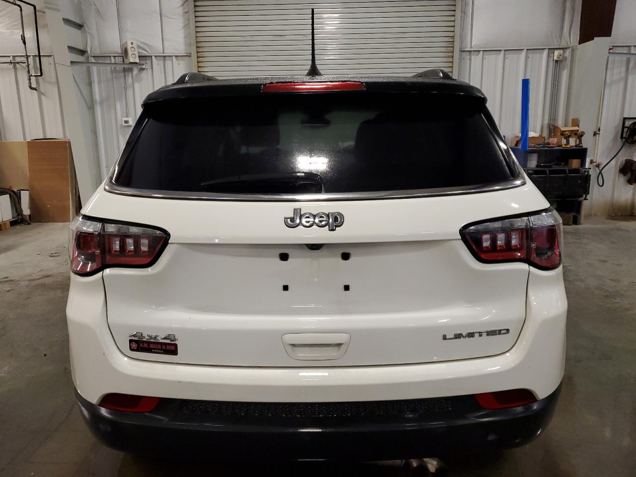 2020 Jeep Compass Limited VIN: 3C4NJDCB2LT137441 Lot: 70953335
