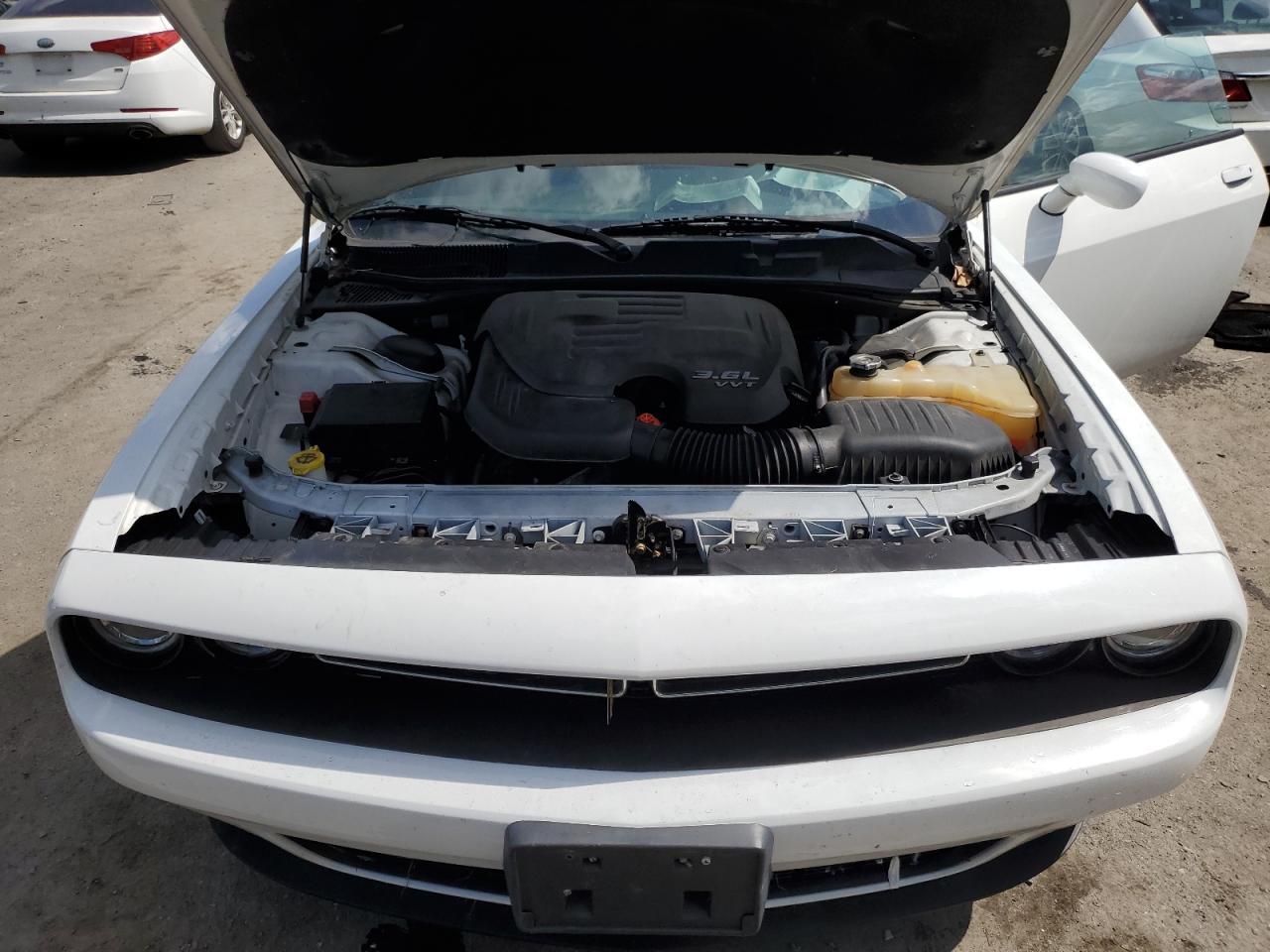 2016 Dodge Challenger Sxt VIN: 2C3CDZAG6GH332150 Lot: 70369325