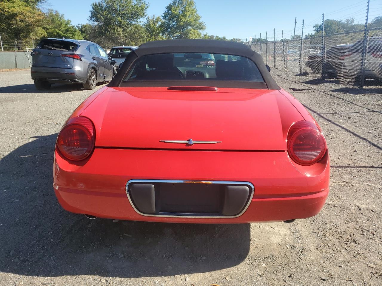 2002 Ford Thunderbird VIN: 1FAHP60A52Y113589 Lot: 71808735