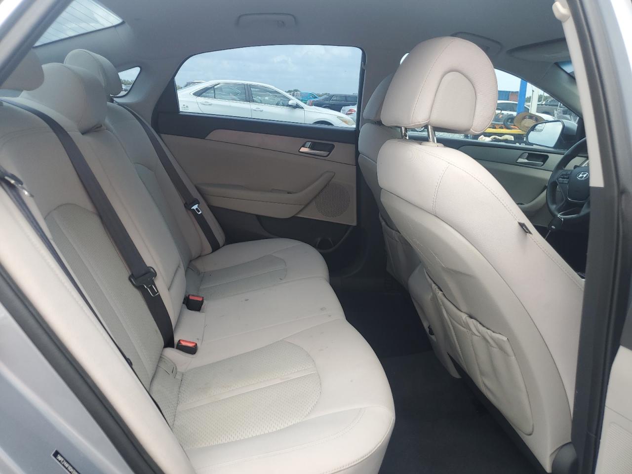 2016 Hyundai Sonata Se VIN: 5NPE24AF0GH310835 Lot: 80145155