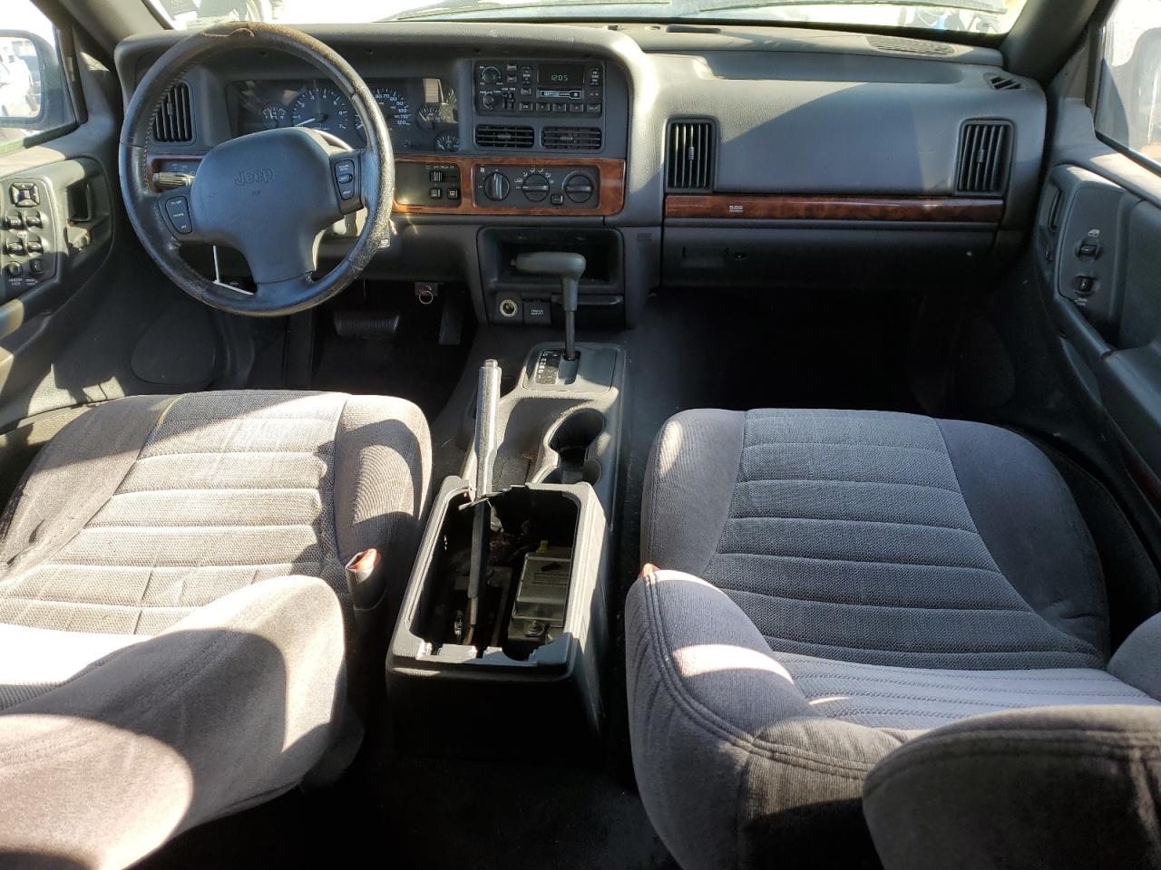 1998 Jeep Grand Cherokee Laredo VIN: 1J4FX58S6WC294787 Lot: 71563695