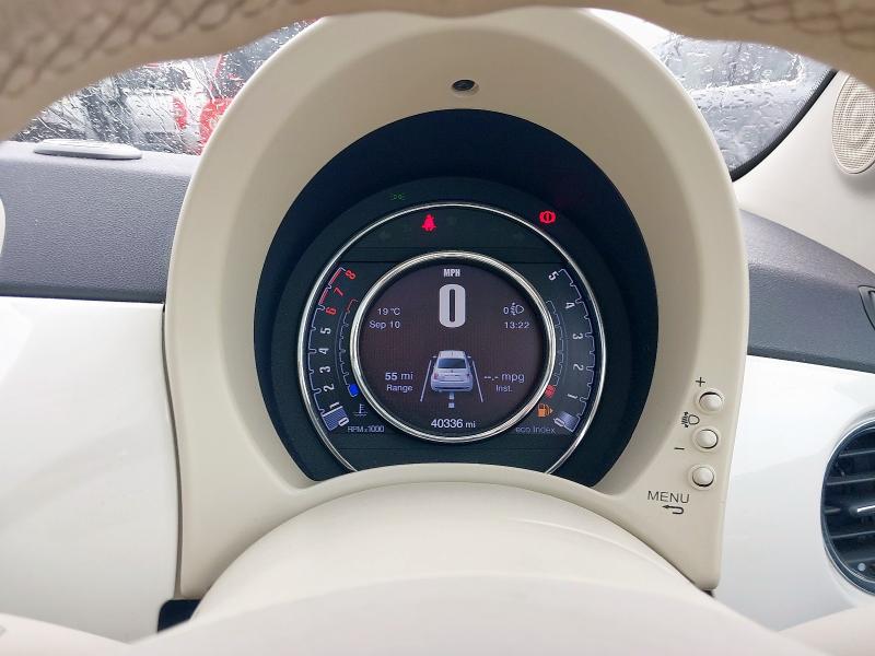 2015 FIAT 500 LOUNGE 