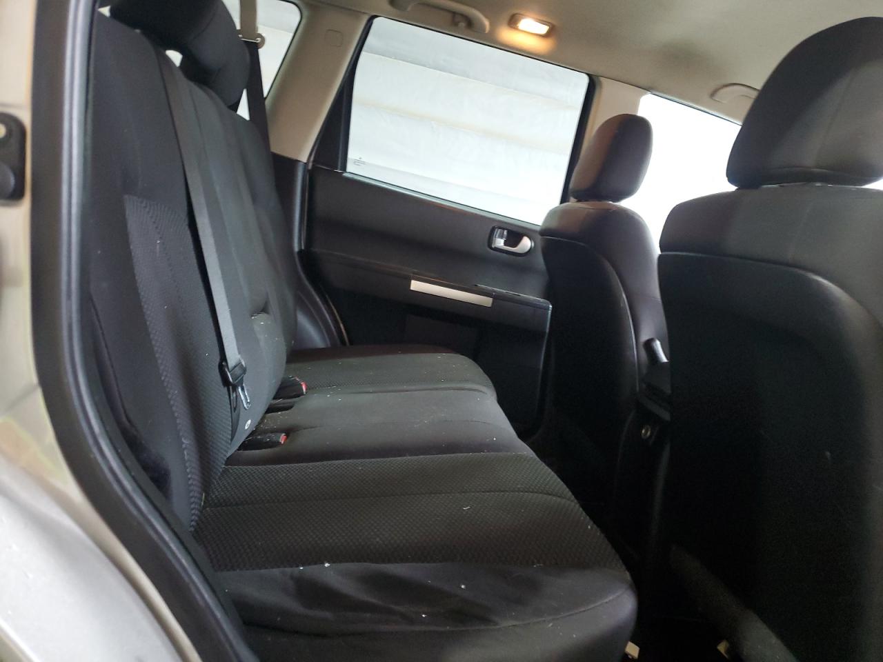 2011 Mitsubishi Endeavor Ls VIN: 4A4JN2AS4BE032529 Lot: 84164875