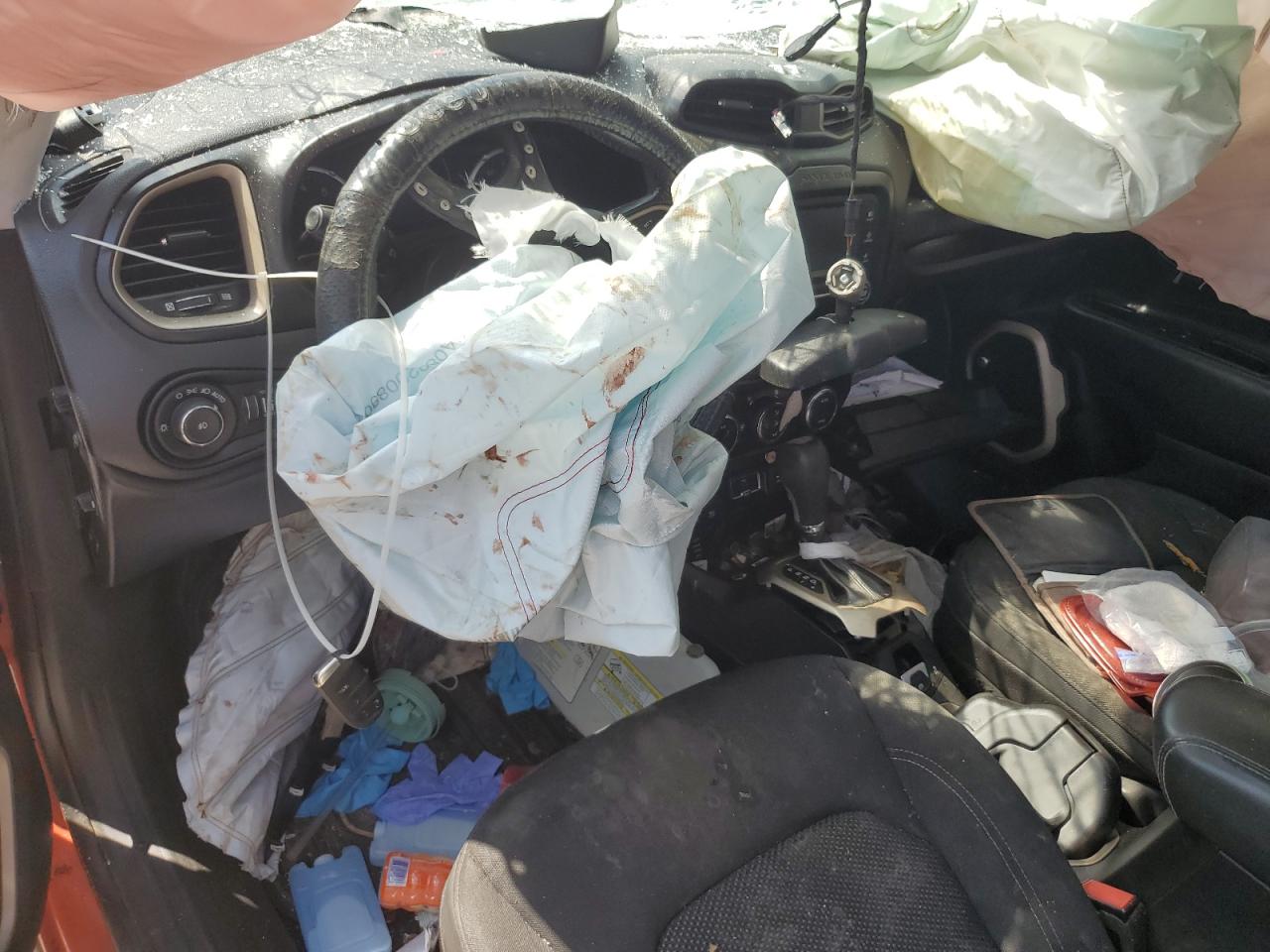 2016 Jeep Renegade Latitude VIN: ZACCJBBTXGPD48888 Lot: 81211605