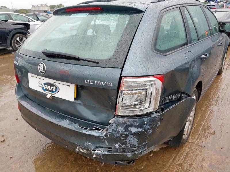 2015 SKODA OCTAVIA ELEGANCE TDI CR S 