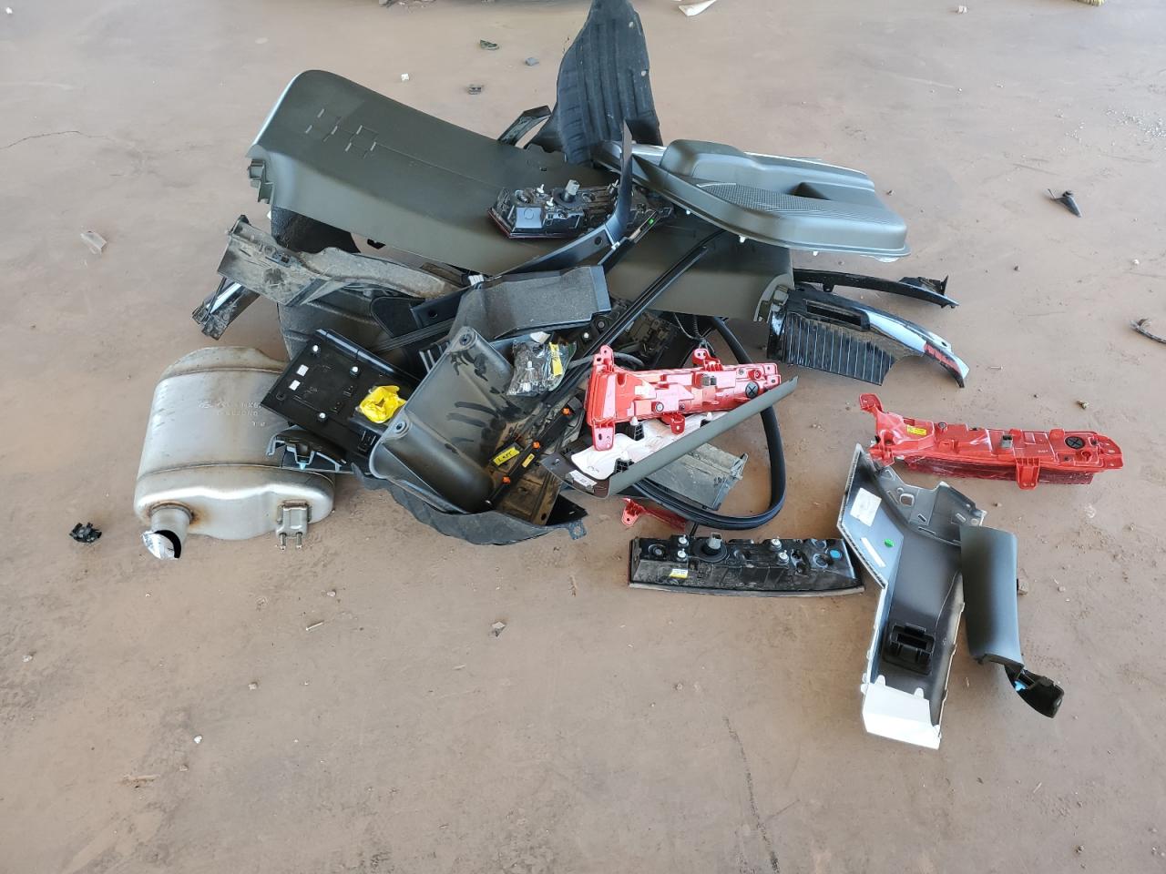 2025 Hyundai Santa Fe Calligraphy VIN: 5NMP5DG12SH050066 Lot: 81939045