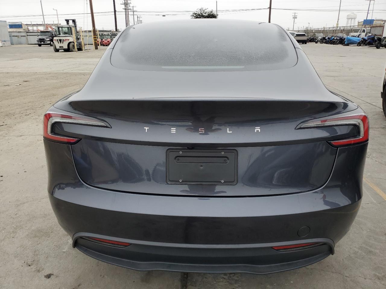 2024 Tesla Model 3 VIN: 5YJ3E1EA4RF750733 Lot: 84034075