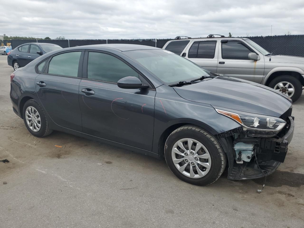 2020 Kia Forte Fe VIN: 3KPF24AD1LE173292 Lot: 84592305