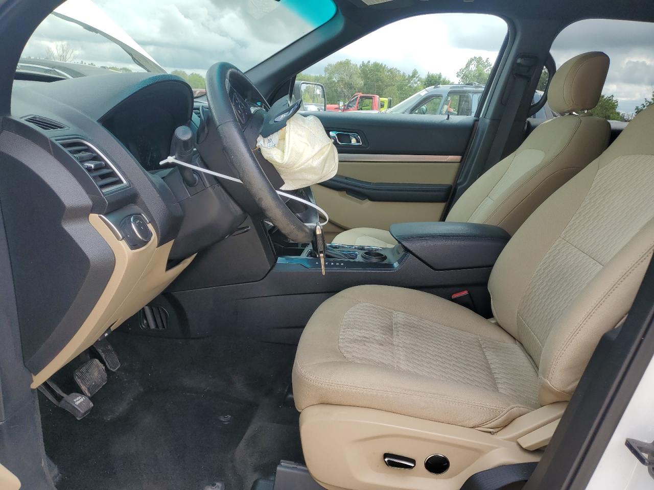 2016 Ford Explorer VIN: 1FM5K7B85GGC83133 Lot: 81736335