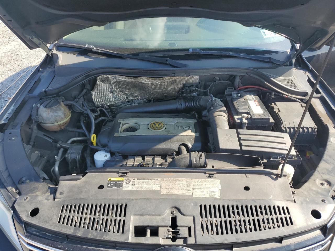 2015 Volkswagen Tiguan S VIN: WVGBV7AX9FW563936 Lot: 82067305