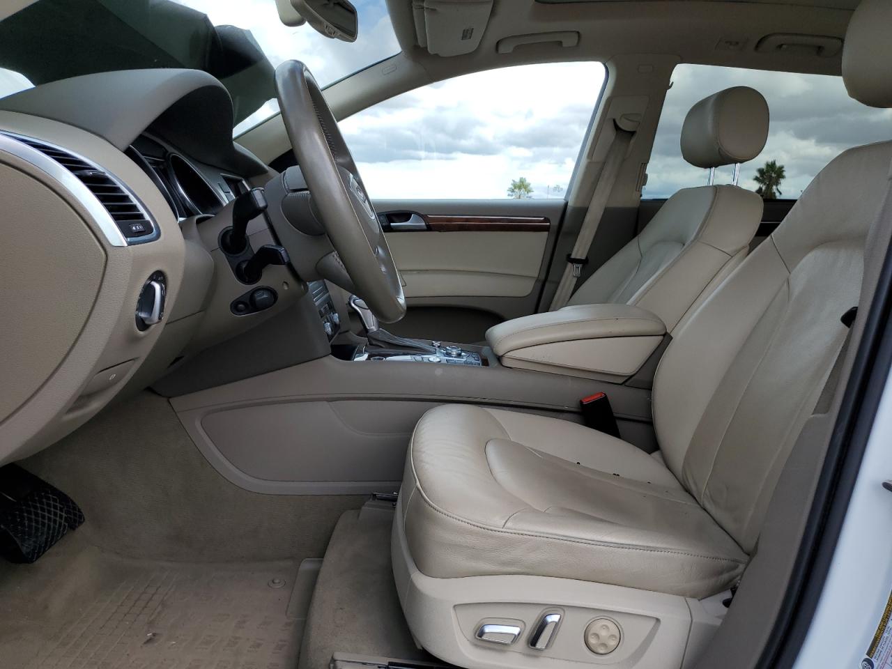 2015 Audi Q7 Premium Plus VIN: WA1LGAFE7FD028150 Lot: 80103425