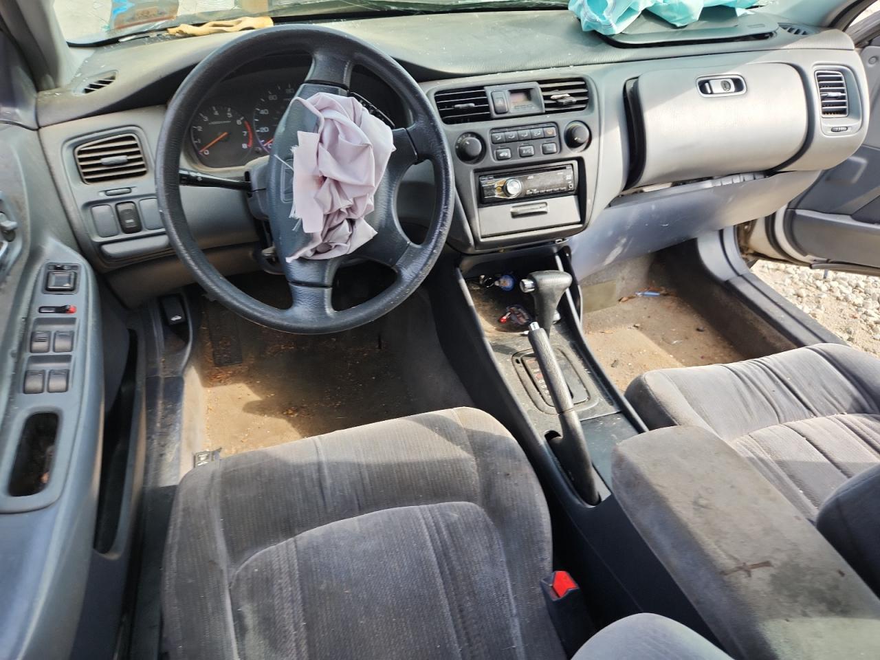 2000 Honda Accord Lx VIN: 1HGCG6653YA154885 Lot: 83931995