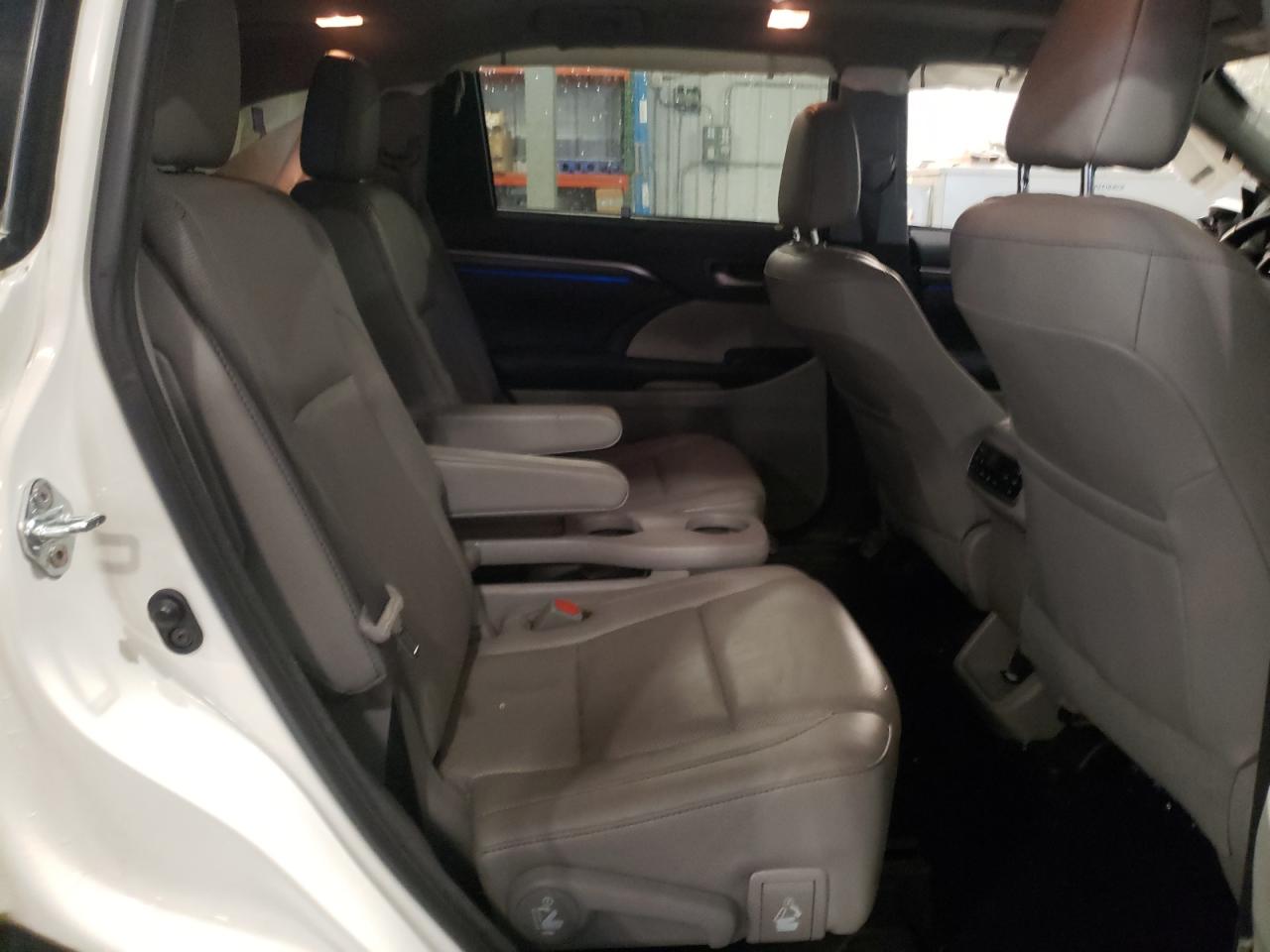 2018 Toyota Highlander Hybrid Limited VIN: 5TDDGRFH6JS040581 Lot: 81067465