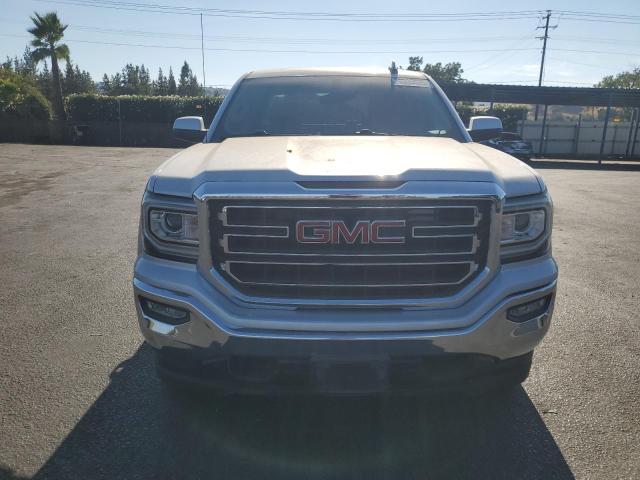 GMC SIERRA 2018 Серебристый