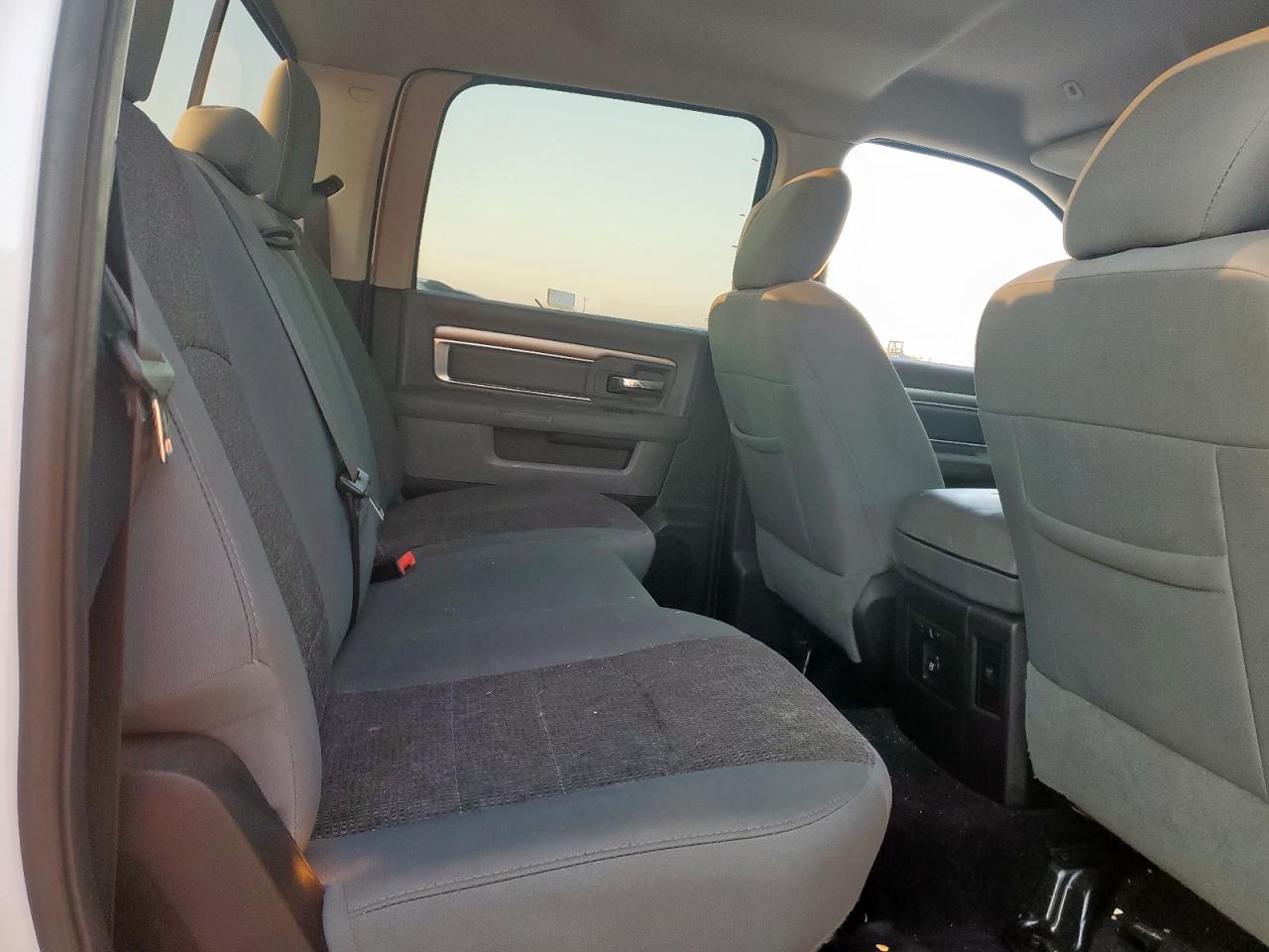 2017 Ram 1500 Slt VIN: 3C6RR7LTXHG746353 Lot: 83942885