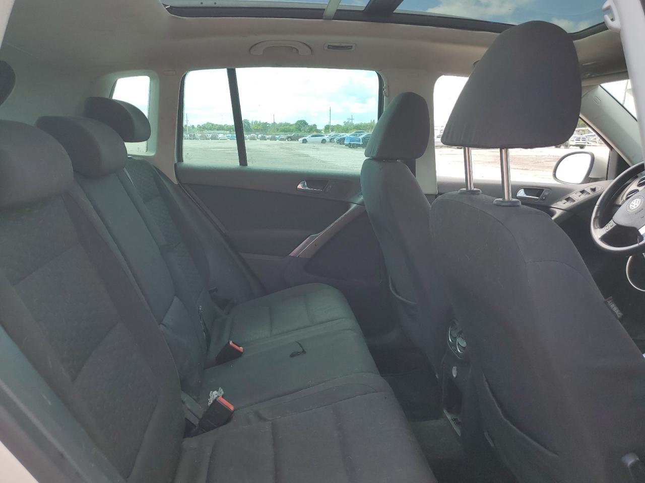 2009 Volkswagen Tiguan Se VIN: WVGBV75N59W526086 Lot: 84641825