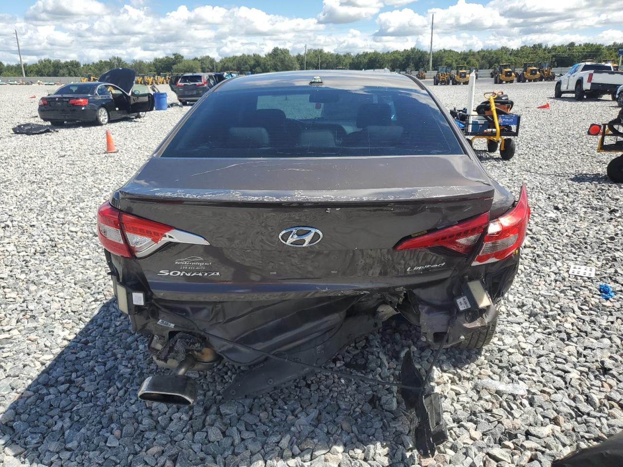 2015 Hyundai Sonata Sport VIN: 5NPE34AF8FH127887 Lot: 84366635