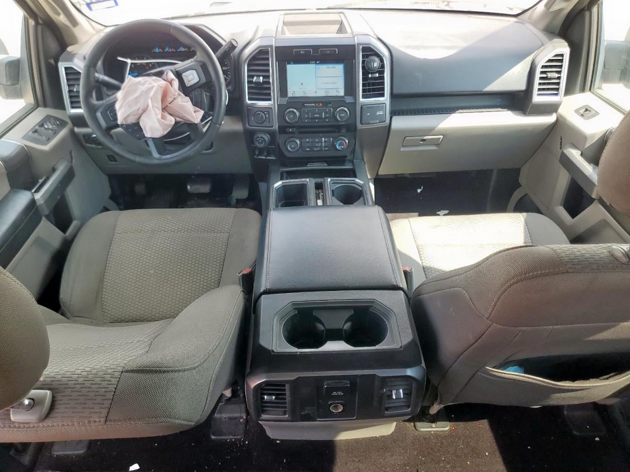 2016 Ford F150 Supercrew VIN: 1FTEW1CG9GKE41983 Lot: 84217355