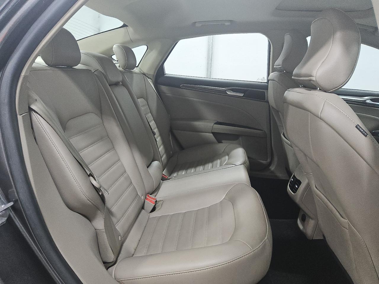 2017 Ford Fusion Se VIN: 3FA6P0HD4HR320498 Lot: 80452145