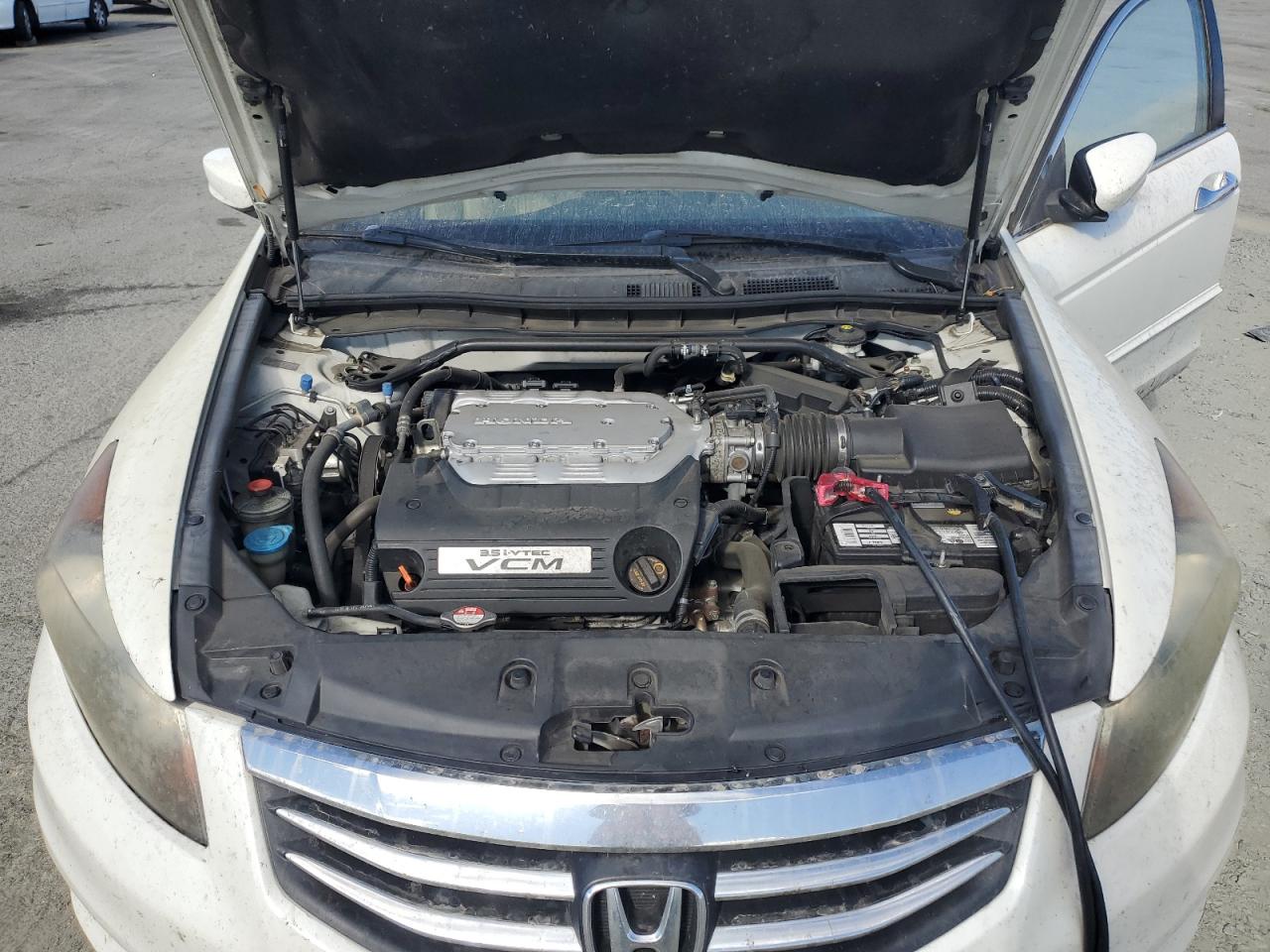 2011 Honda Accord Exl VIN: 1HGCP3F83BA009300 Lot: 71311205