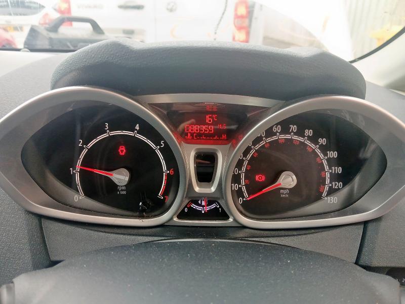 2012 FORD FIESTA TITANIUM 