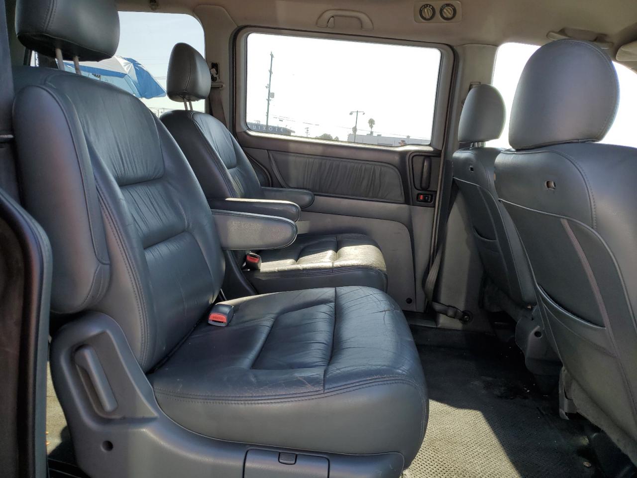 2002 Honda Odyssey Exl VIN: 5FNRL18952B039985 Lot: 81940645