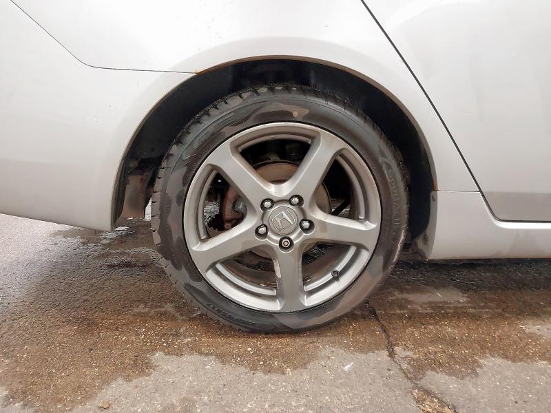 2005 HONDA ACCORD EXECUTIVE