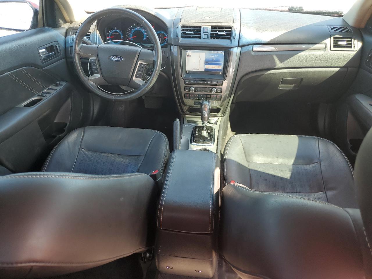 2011 Ford Fusion Sport VIN: 3FAHP0KC5BR318288 Lot: 83947135