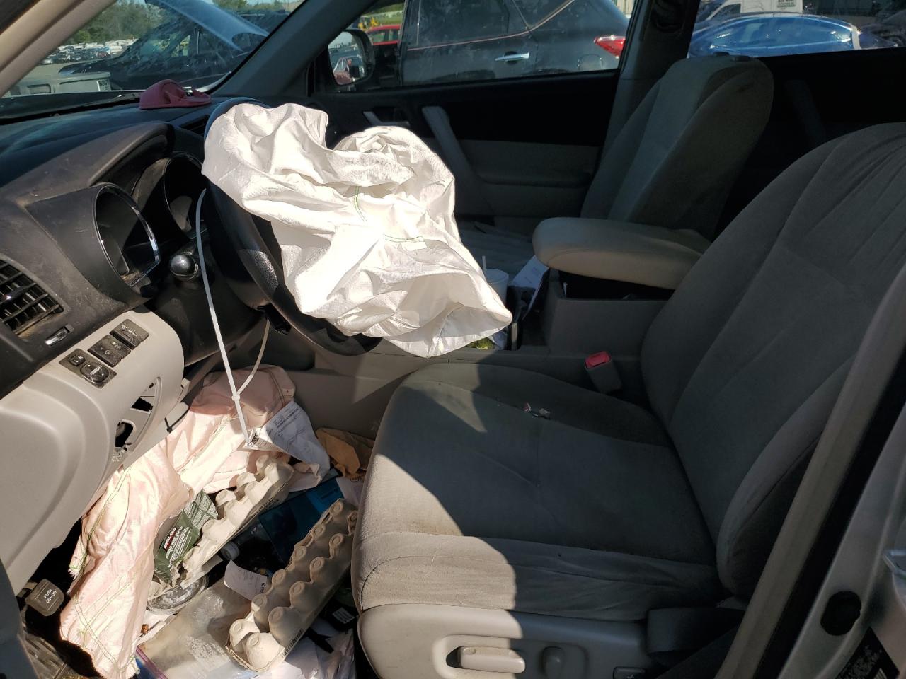 2012 Toyota Highlander Hybrid VIN: JTEBC3EH2C2005804 Lot: 71920065