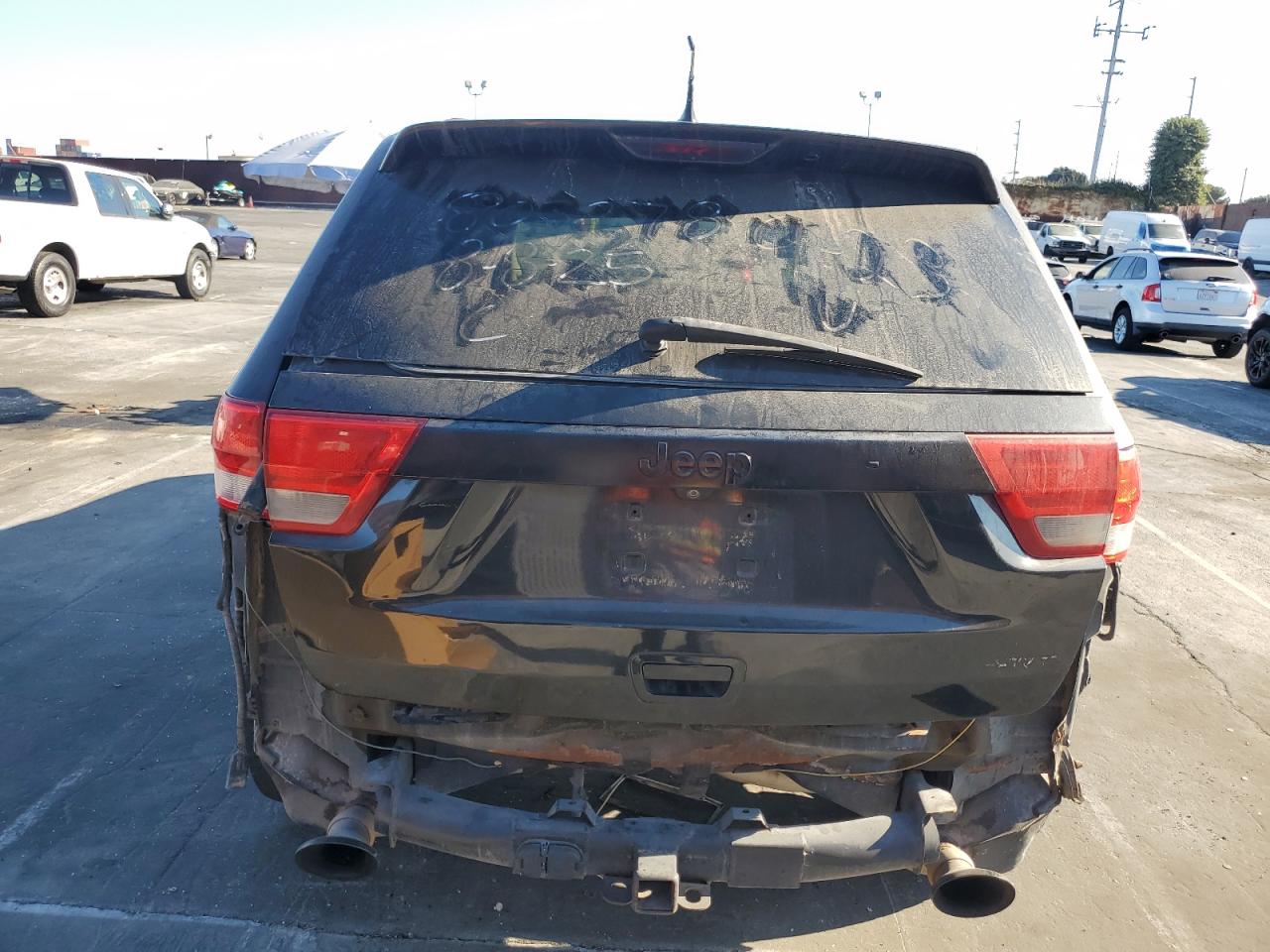 2013 Jeep Grand Cherokee Srt-8 VIN: 1C4RJFDJ8DC585263 Lot: 81129675