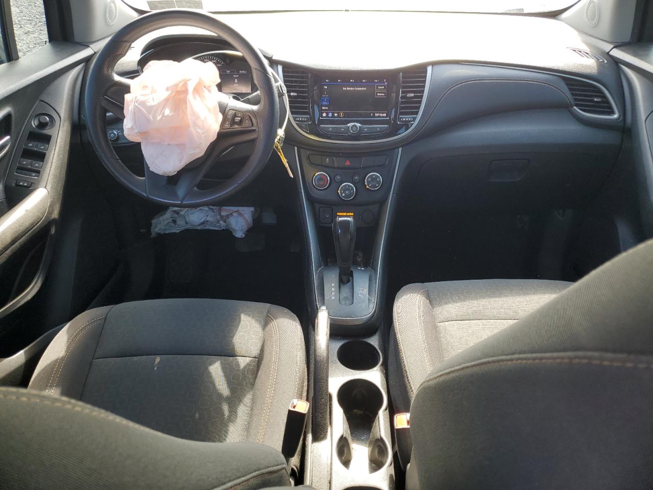 2020 Chevrolet Trax Ls VIN: 3GNCJNSB2LL124713 Lot: 71658135