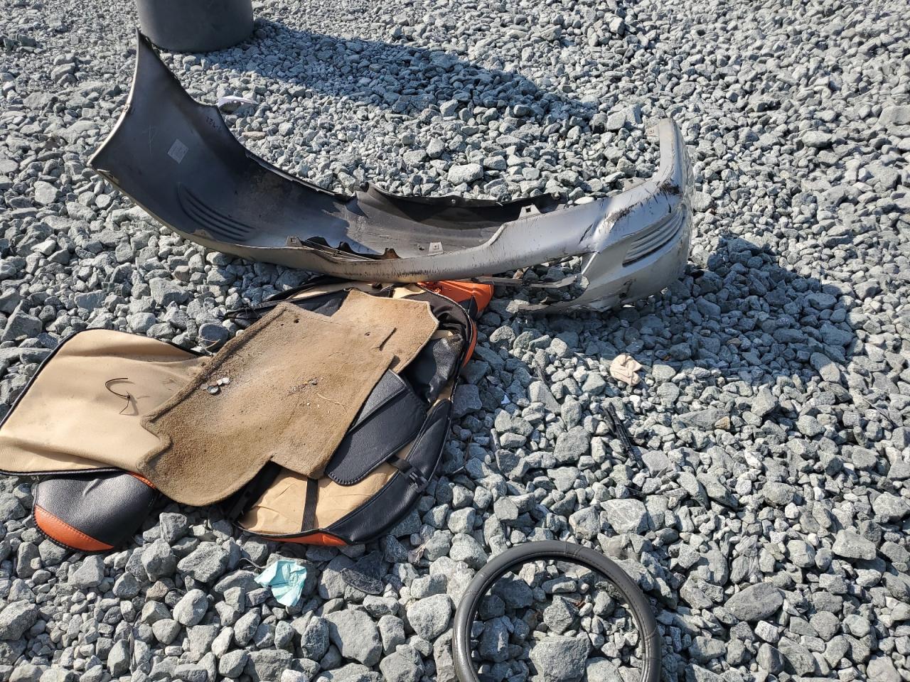 2003 Toyota Camry Le VIN: 4T1BE32K83U762382 Lot: 81790015