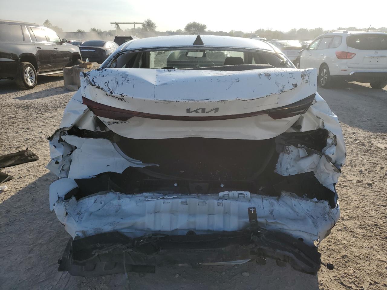 2023 Kia Forte Lx VIN: 3KPF24AD1PE600346 Lot: 81907565