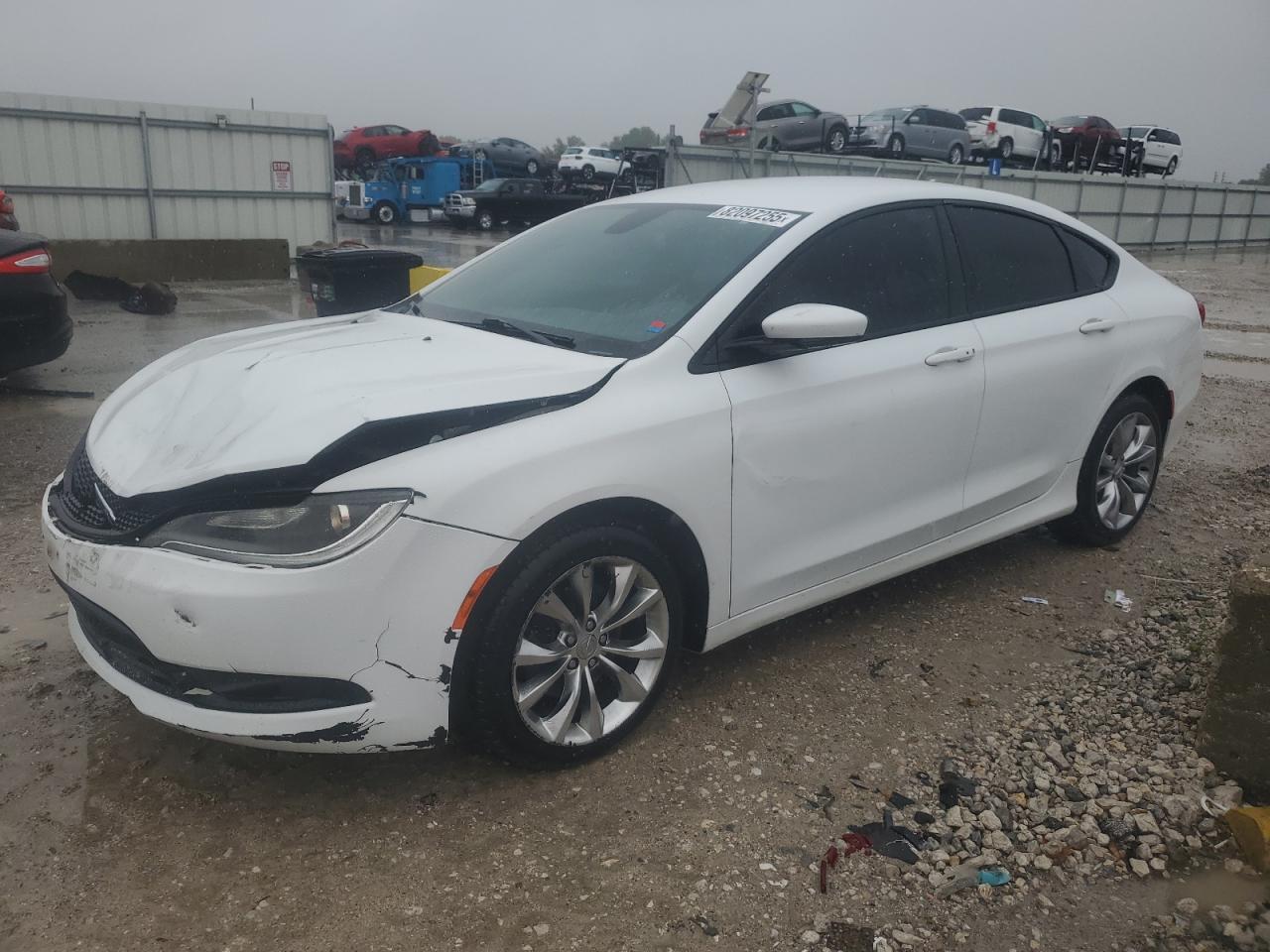 2015 Chrysler 200 S 1C3CCCBB4FN752322 photo #1
