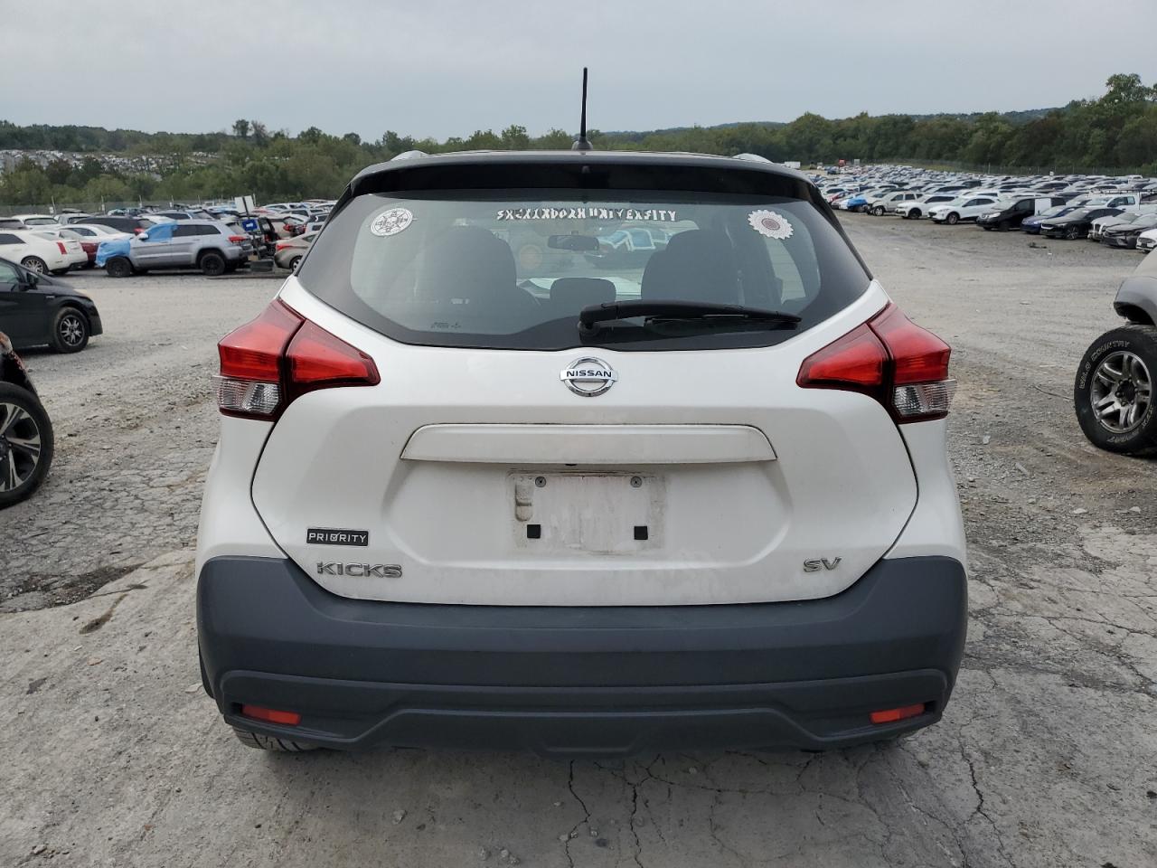 2019 Nissan Kicks S VIN: 3N1CP5CU7KL477439 Lot: 81918205