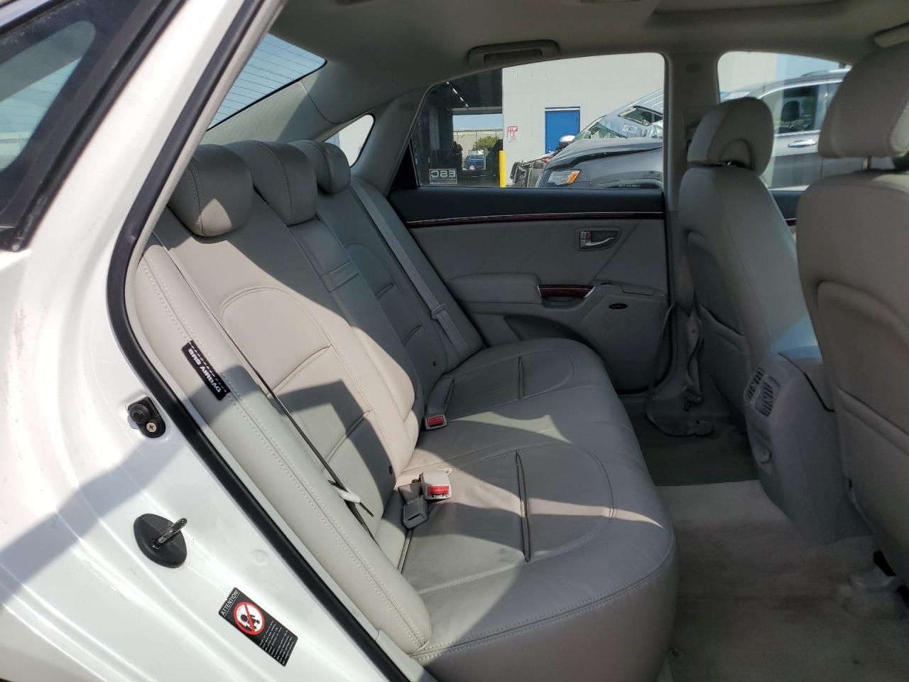 2007 Hyundai Azera Se VIN: KMHFC46F67A209859 Lot: 81348945