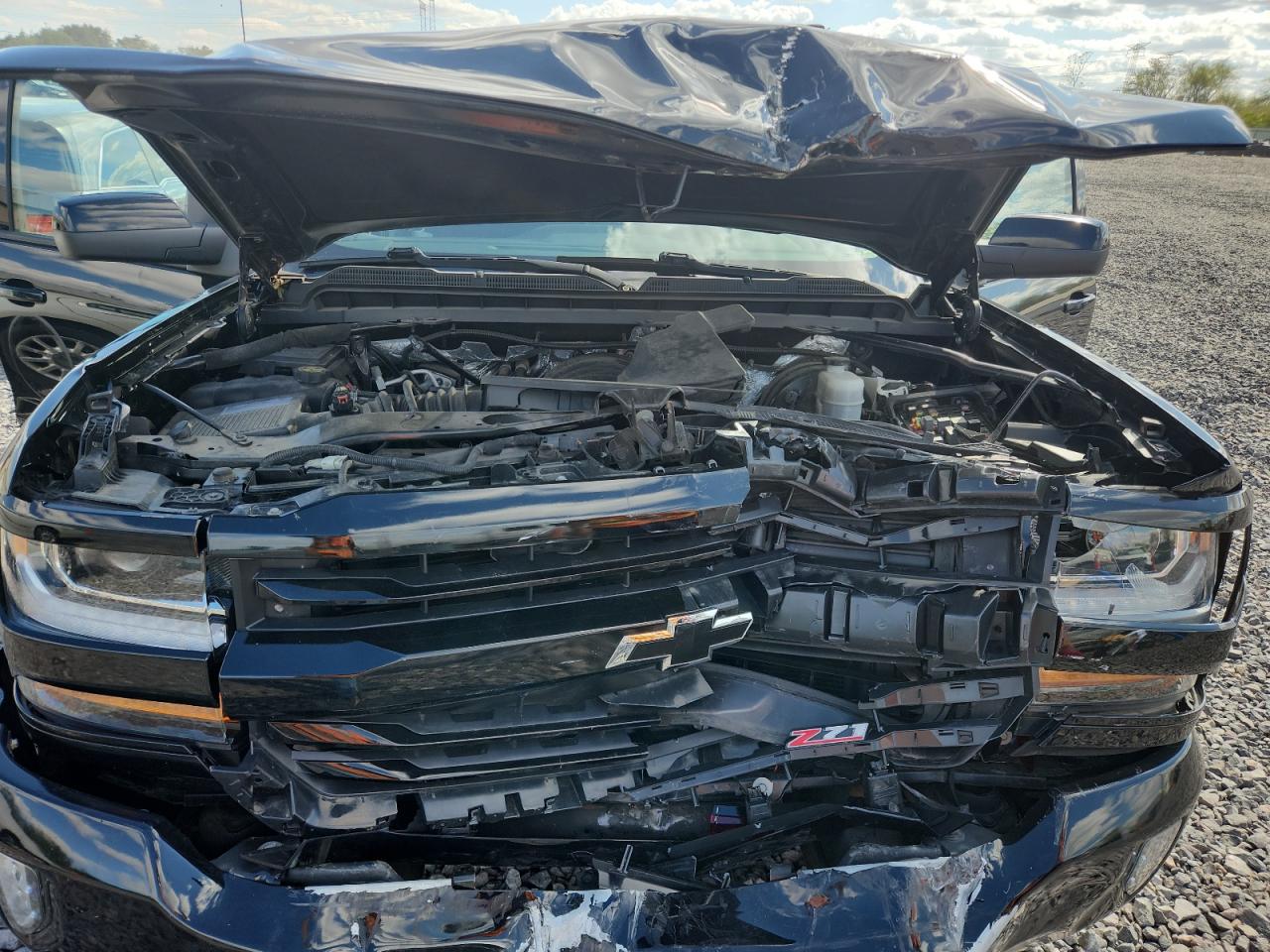 2017 Chevrolet Silverado K1500 Lt VIN: 1GCVKREC2HZ338997 Lot: 84247745