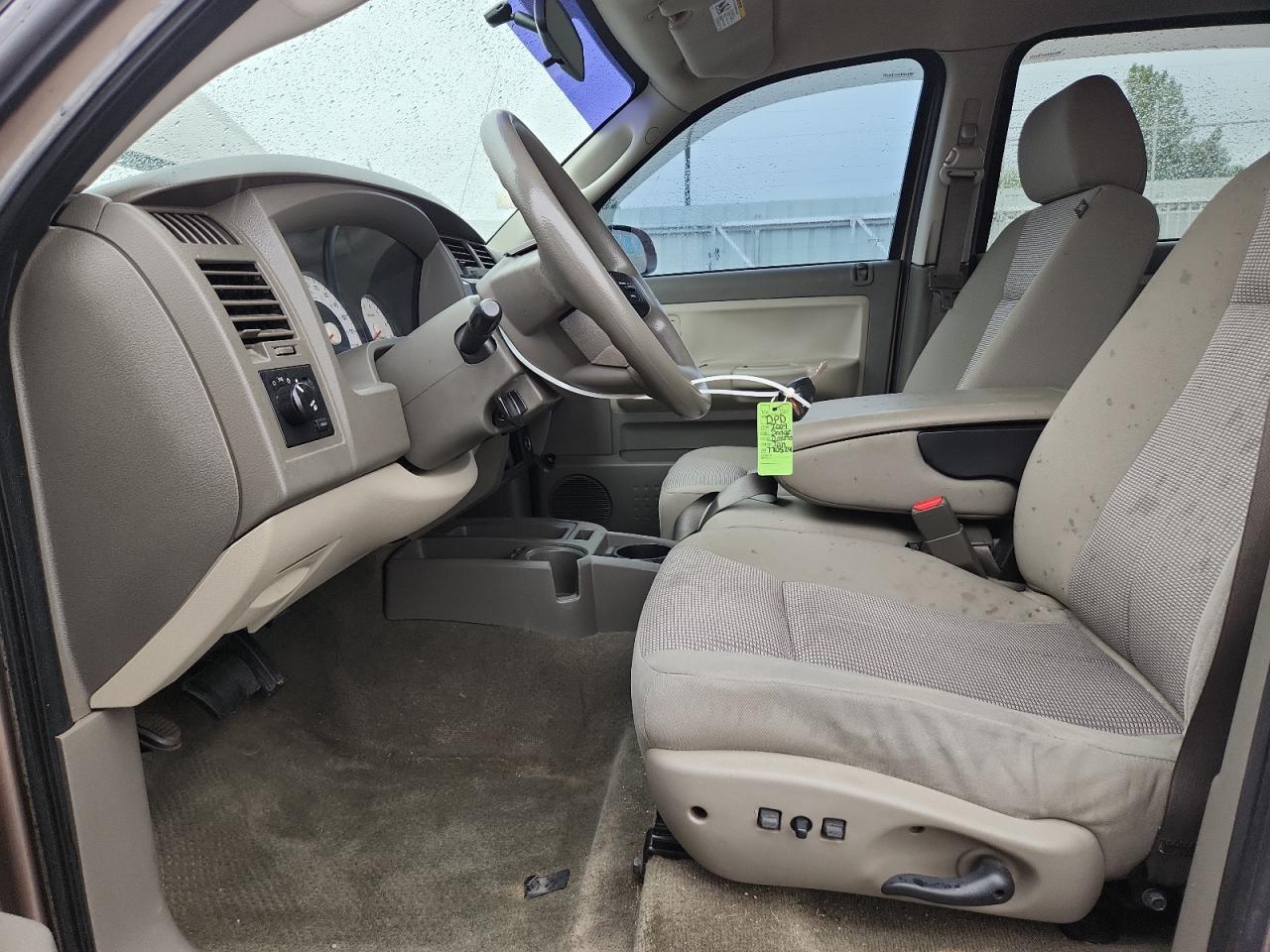 2009 Dodge Dakota Sxt VIN: 1D7HW38P89S770524 Lot: 81649045