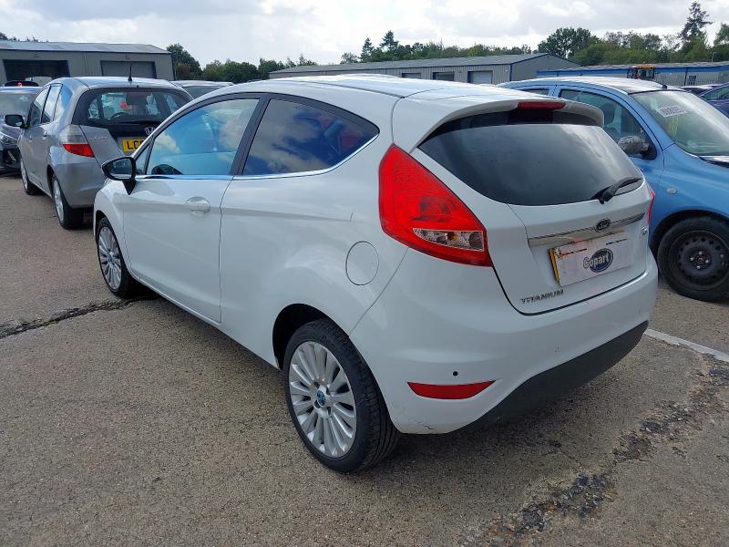 2010 FORD FIESTA TITANIUM 