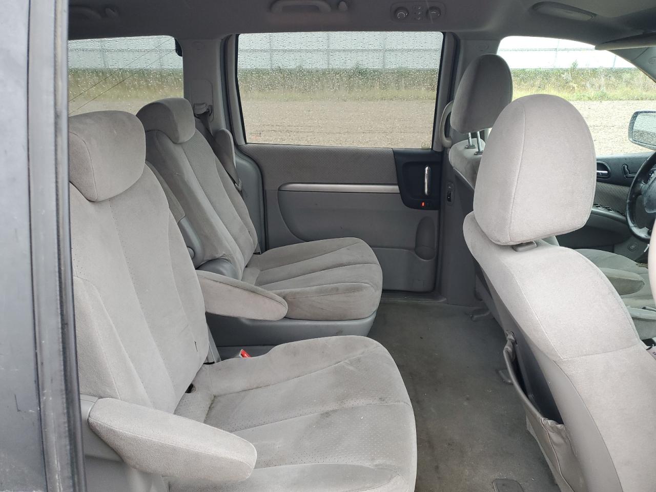 2007 Hyundai Entourage Gls VIN: KNDMC233276029811 Lot: 81155265