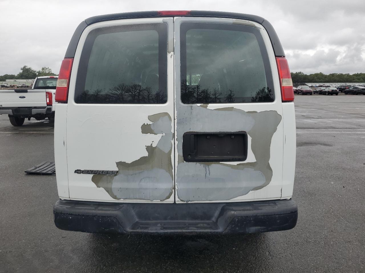 2008 Chevrolet Express G2500 VIN: 1GCGG29C781129961 Lot: 71632975