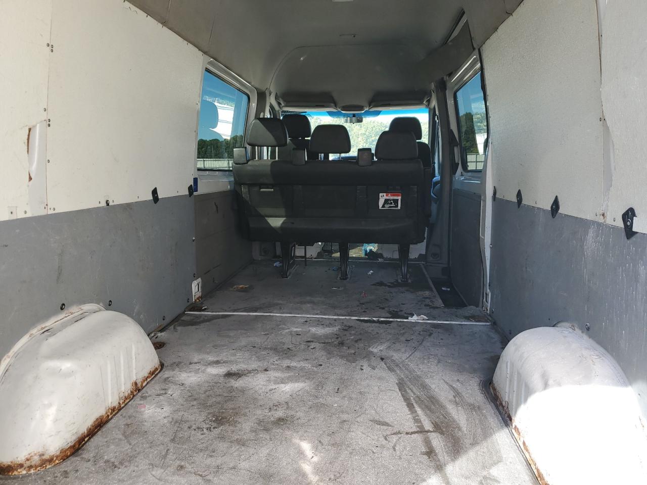 2015 Mercedes-Benz Sprinter 2500 VIN: WD4PE8CC9F5989812 Lot: 72058185
